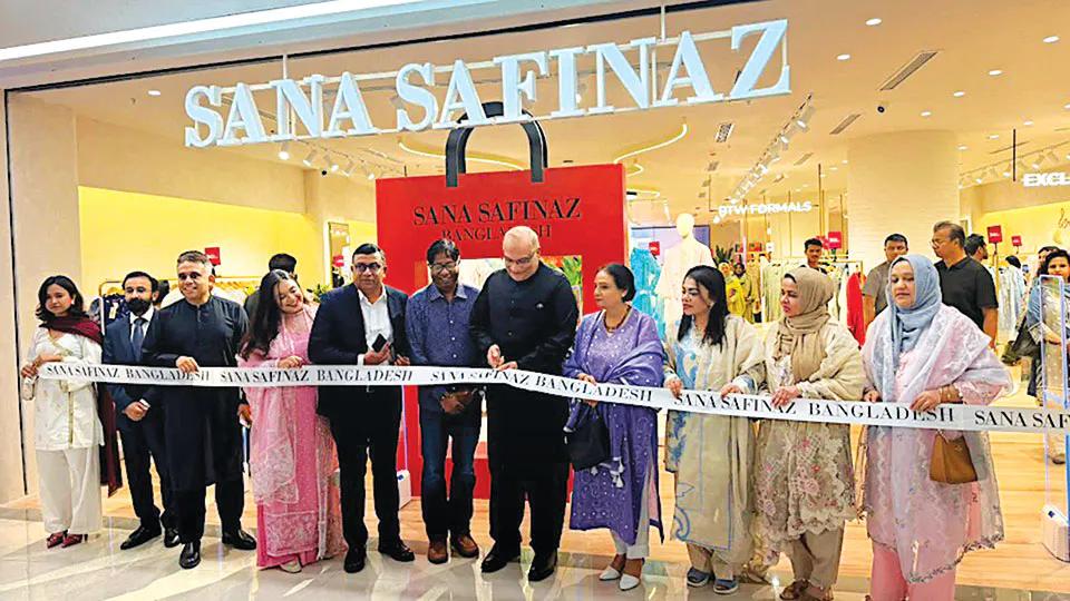 Pakistani brand Sana Safinaz opens outlet in Dhaka