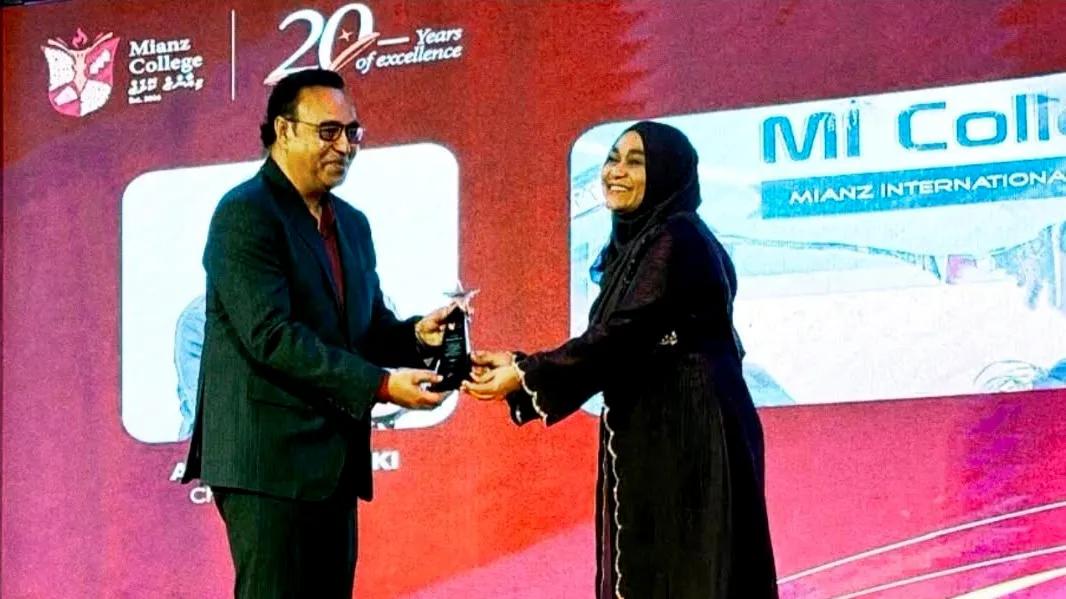 Bangladeshi educator honored by Maldives First Lady