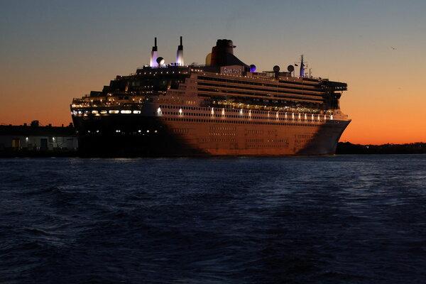 Corona cases aboard rise, but cruising still on