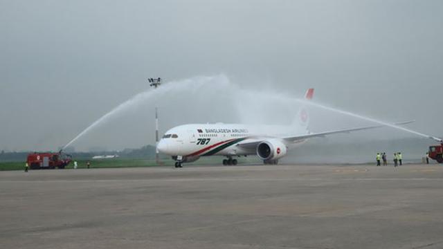 বাংলাদেশ-ভারত ফ্লাইট শুরু: কলকাতার ব্যবসায়ীরা স্বস্তিতে