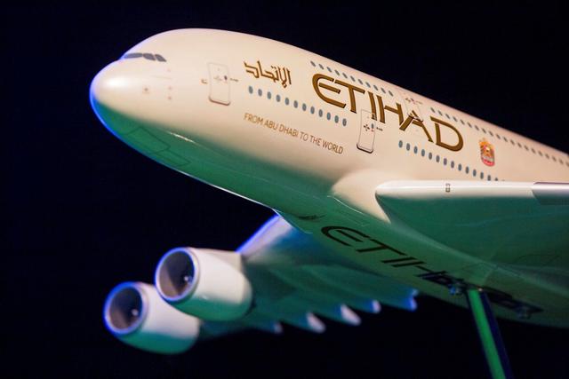 Etihad loss narrows as revenues increase